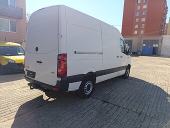 Volkswagen Crafter 2.0tdi - 6