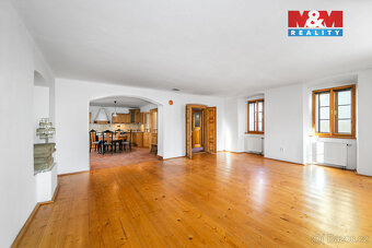 Pronájem zemědělské usedlosti, 10270 m², Dobrovíz - 6