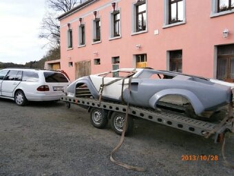 Laminátový skelet Lamborghini Countach. - 6