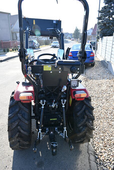 malotraktor Captain 263 25k s čelním nakladačem Quicke - 6