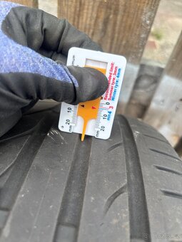 Bridgestone 225/40 r18 letní 4,5 mm - 6