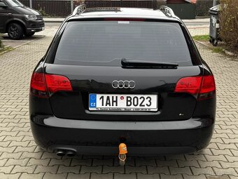 Audi A4 B7 2.0 TDI Kůže Navi Xenony Tažné Tempomat ALU kola - 6