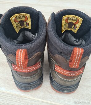 Trekové boty Keen Redwood MID WP, vel.29 - 6