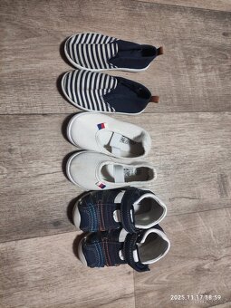 Prodám chlapecké boty vel 21-23 - 6