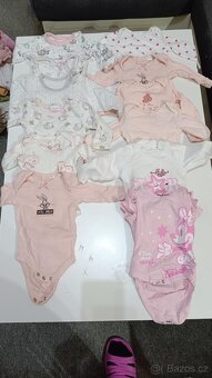 Balík oblečení pro holcicku - 6
