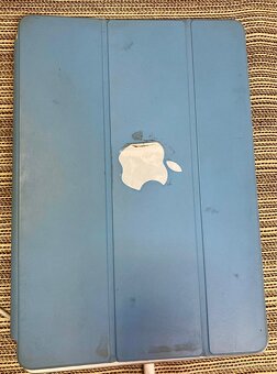 iPad 7. generace Wi-Fi, 32 GB v top stavu - 6