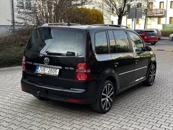 Volkswagen Touran 2.0 TDI 103kW DSG Xenony Šíbr ALU R18 Face - 6
