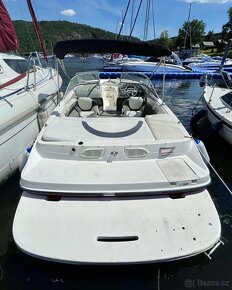 Prodám otevřenou loď Bayliner 195BR, motor mercruiser 4.3L - 6