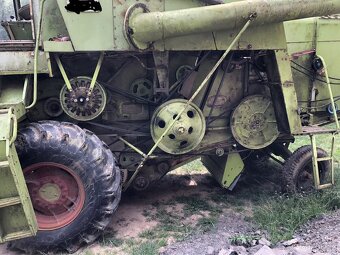 Sklízecí mlátička (kombajn) Claas Mercator - 6