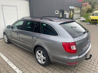 Škoda Superb 1,6 TDi combi II GreenLine (2012) - 6