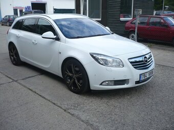 Opel Insignia 2.0 CDTi - 6
