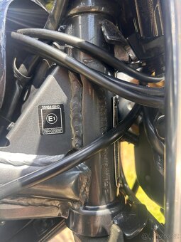Kawasaki ER5 - 6