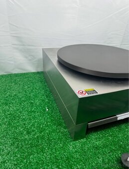 Výrobník palačinek 40x40 3000W - 6
