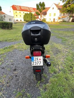 Suzuki GS 500 - 6