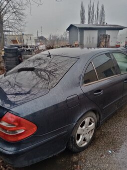 MB E Class W211 220CDI r.v.03 646.951 90kw, modrá metal, man - 6