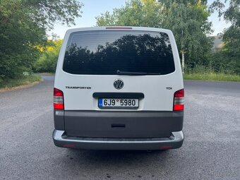 VW Transporter T5 - 6