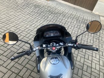 Honda Varadero XL125 V - 6