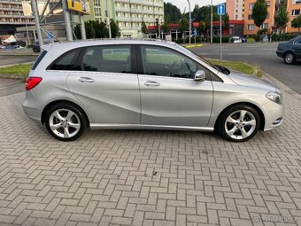 MERCEDES B180 90kw--AVANTGARDE--KŮŽE--LED--113.000km-- - 6