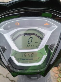 Kymco AGILITY S 125i CBS skůtr - 6