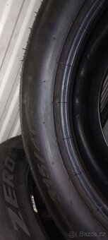 Pirelli P Zero - 6