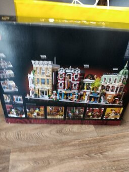 LEGO Icons 10312 Jazzový klub - 6