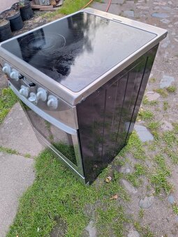Elektrický sporák Gorenje na 220.v - 6