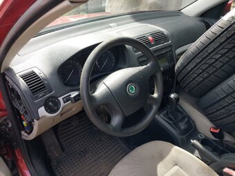 Škoda octavia 2 combi 1.6 mpi na dily - 6