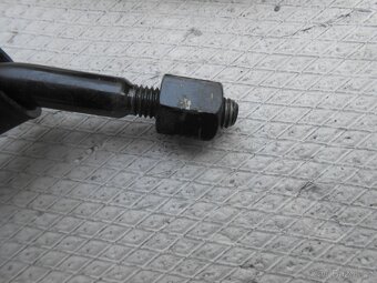 ZPĚTNÁ ZRCATKA - 6