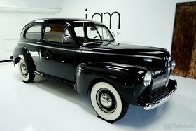 Ford Deluxe Tudor 1942 - 6