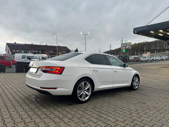Prodej ŠKODA Superb 2.0 TDI 140 kW Style PLUS - 6