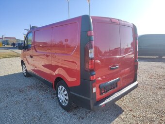 Renault Trafic 1.6 dCi 66 kW – Spolehlivý pracant za skvělou - 6