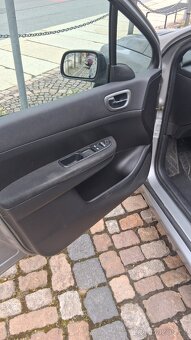 Peugeot 307 2.0hdi - 6