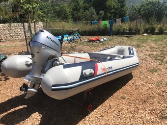 Nafukovací člun Honwave T 38 + lodní motor Honda BF 20 - 6