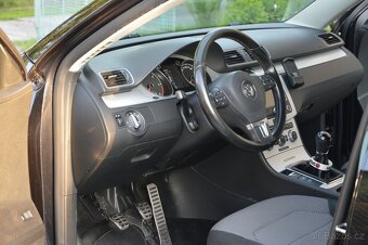 VW Passat alltrack 2.0 TDi 4x4 manuál - 6