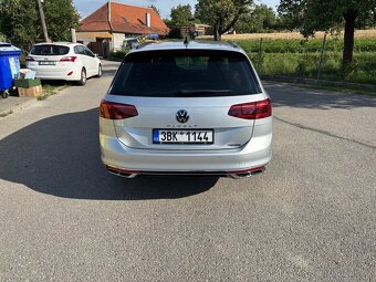VW Passat 2.0 TDI 147KW 4x4 DSG R-line - 6