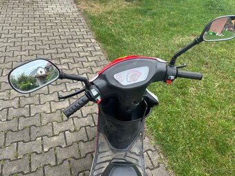 Skůtr 50ccm Rhon - 6