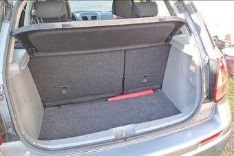 Prodám Suzuki SX4 4x4, benzín 1,6, 88kW, výbava navíc - 6