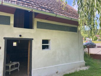 Prodám rodinný dům 3 + 1 s pěkným pozemkem 1000 m2 - 6