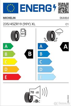 Michelin Pilot Sport 4, 235 45 19, 235/45/19 - 6