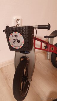 First bike, big apple s košíkem - 6