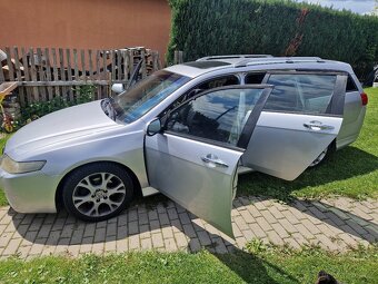 Honda Accord 2.4 Touresr 7G executive - 6
