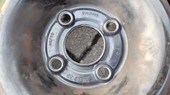 185/70 r14 zimní, letní - 2x 6,5 a 2x 6mm.Opel Corsa kola. - 6