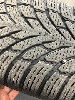 215/60 R17 Nokian zimní 4kusy - 6