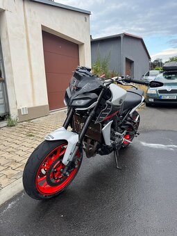 Vyměním Yamaha mt 09 2019 - 6