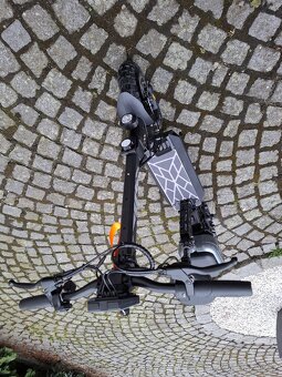 Elektrokoloběžka - 6