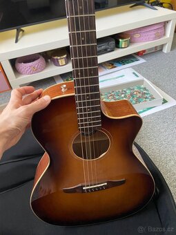 Fender newporter Classic Aged Cognac Burst Elektroakustická - 6