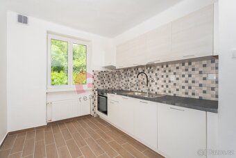 Bytový dům 480m2 - Načeradec - obec Slavětín okres Benešov - 6