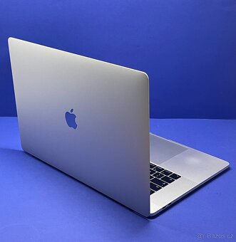 MacBook Pro 15” 2017/16GB RAM/Intel i7/256GB SSD/ Záruka - 6