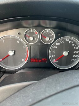 Ford Focus 1.6 benzin,Ghia,2007 - 6