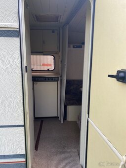 Karavan Bürstner 3908 - 6